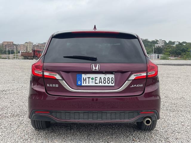 Honda Jade 2017 1.8L Automatic Comfort 5-seater – фото 4