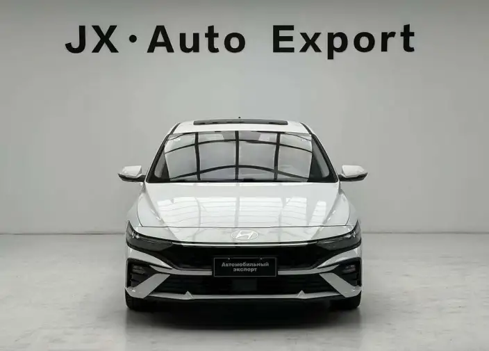 Hyundai Ioniq 2023 Model 1.5L CVT GLX Elite Edition – фото 2