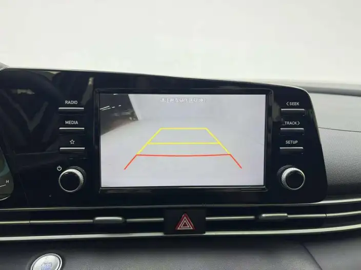 Hyundai Ioniq 2023 Model 1.5L CVT GLX Elite Edition – фото 8