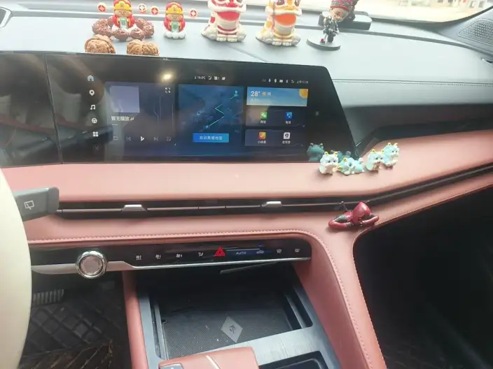 Changan CS75 PLUS 2023 Model Third generation 1.5T Automatic Pilot Model – фото 8