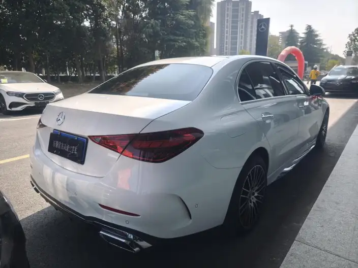 Mercedes-Benz C-Class 2026 Model C 260 L Sports sedan Special Edition – фото 3
