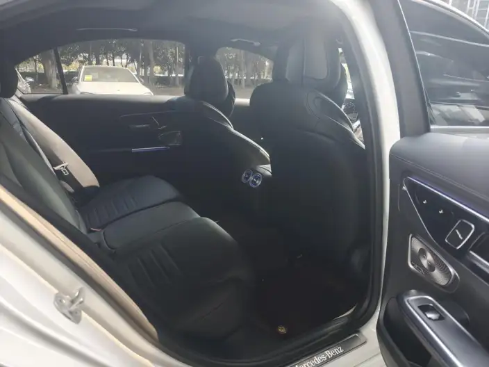 Mercedes-Benz C-Class 2026 Model C 260 L Sports sedan Special Edition – фото 10