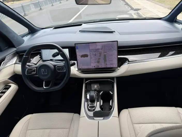 ZEEKR 009 2024 Model VI seat Executive Edition 4WD 108kWh – фото 7