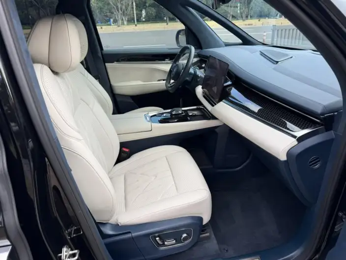 ZEEKR 009 2024 Model VI seat Executive Edition 4WD 108kWh – фото 9