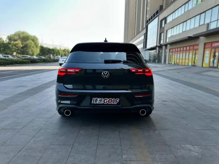 Volkswagen Golf GTI 2023 Model 380TSI DSG GTI – фото 5