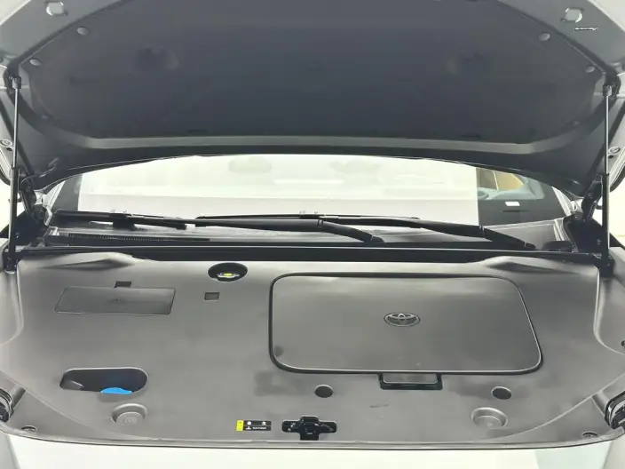 Toyota bZ7 2026 Model 710 Ultra LiDAR Edition – фото 10