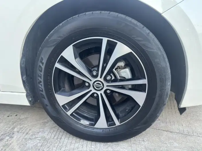 Nissan Sylphy 2021 Model 1.6L XL CVT Yuexiang Edition – фото 6