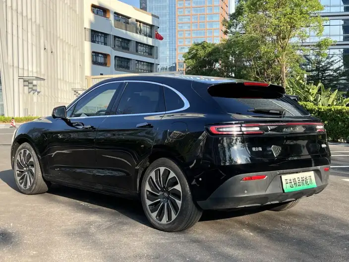 Aito M5 2022 Model Extended Range 4WD Flagship Edition – фото 4