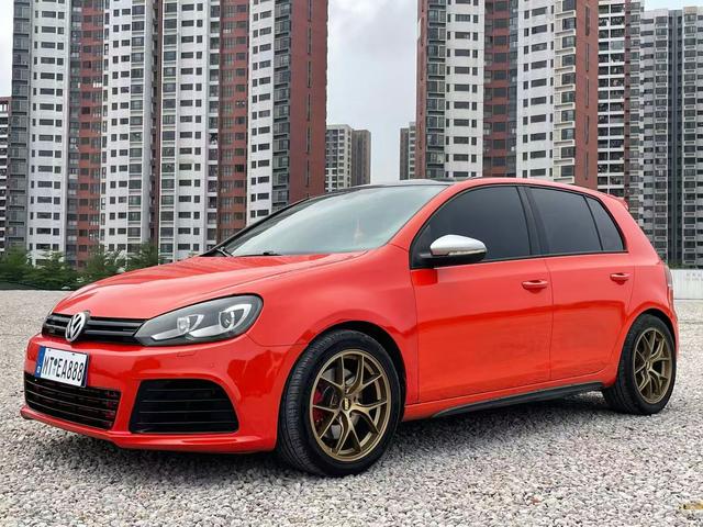 Volkswagen Gol f GTI 2012 модификация 2.0TSI GTI