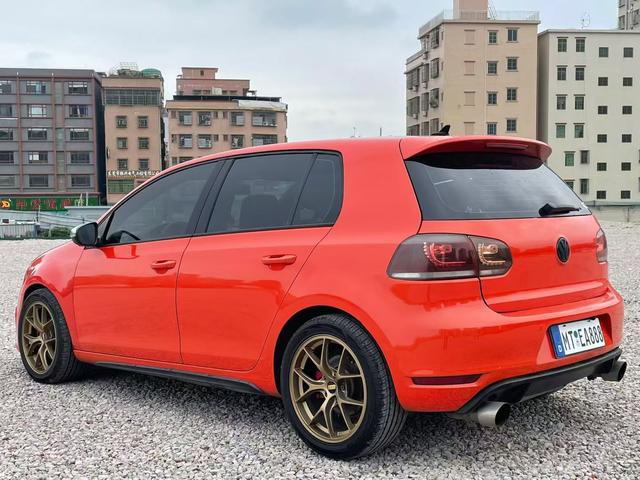 Volkswagen Gol f GTI 2012 модификация 2.0TSI GTI – фото 4