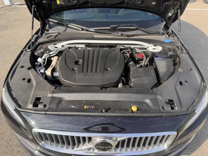 Volvo S90 2025 Model B5 Smart Range Deluxe Edition – фото 7