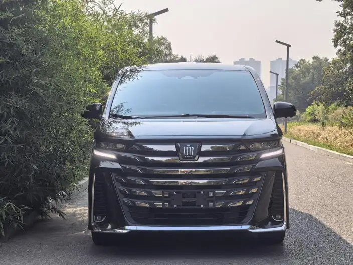 Vellfire 2023 Model Toyota Crown 2.5L Intelligent Hybrid 4WD Supreme Edition – фото 2