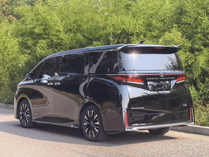 Vellfire 2023 Model Toyota Crown 2.5L Intelligent Hybrid 4WD Supreme Edition – фото 4