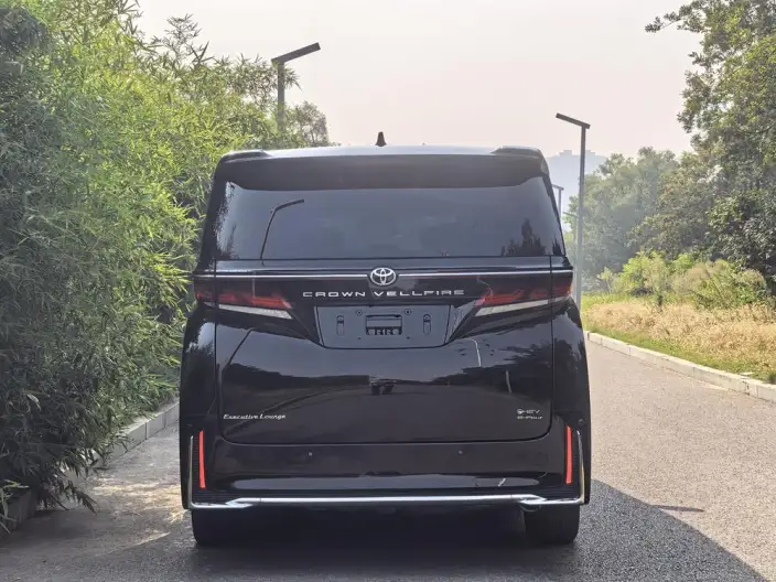 Vellfire 2023 Model Toyota Crown 2.5L Intelligent Hybrid 4WD Supreme Edition – фото 5