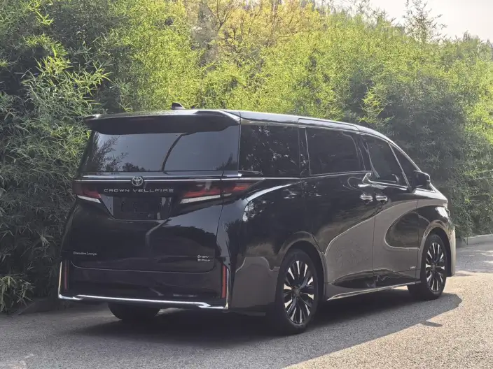 Vellfire 2023 Model Toyota Crown 2.5L Intelligent Hybrid 4WD Supreme Edition – фото 6
