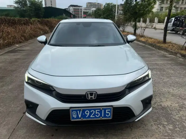 Honda Civic 2022 Model 2.0L e:HEV Pioneer Edition – фото 2