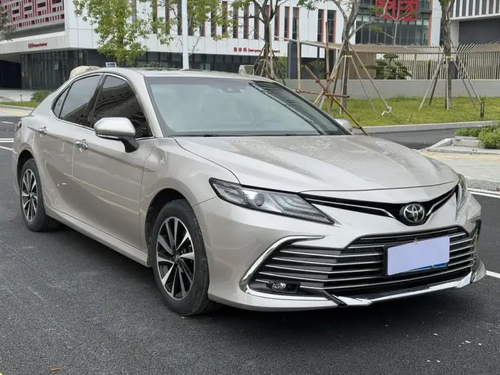 Toyota Camry 2023 Model 2.0G Deluxe Edition – фото 3