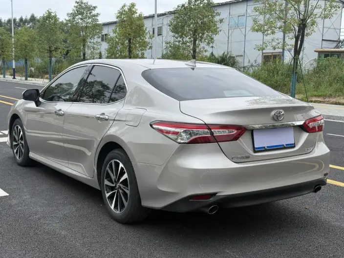 Toyota Camry 2023 Model 2.0G Deluxe Edition – фото 4