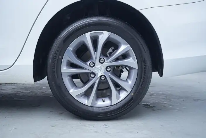 Buick Verano 2023 Model Pro 533T Lexiang Edition – фото 9