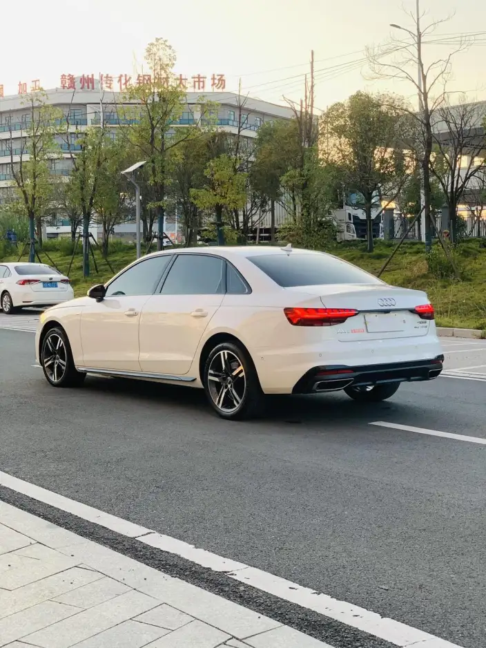 Audi A4 L 2022 Model 40 TFSI Luxury Dynamic Model – фото 5
