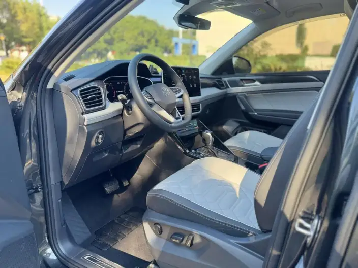 Volkswagen Tayron 2024 Model 300TSI 2WD Luxury Plus Advanced version – фото 8