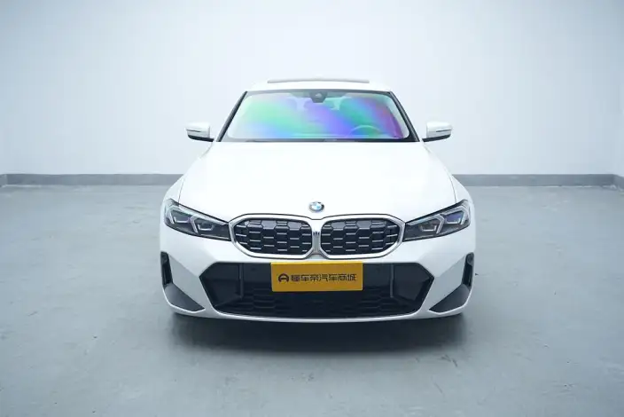 BMW 3 Series 2023 Model 325Li M Sports Set – фото 2