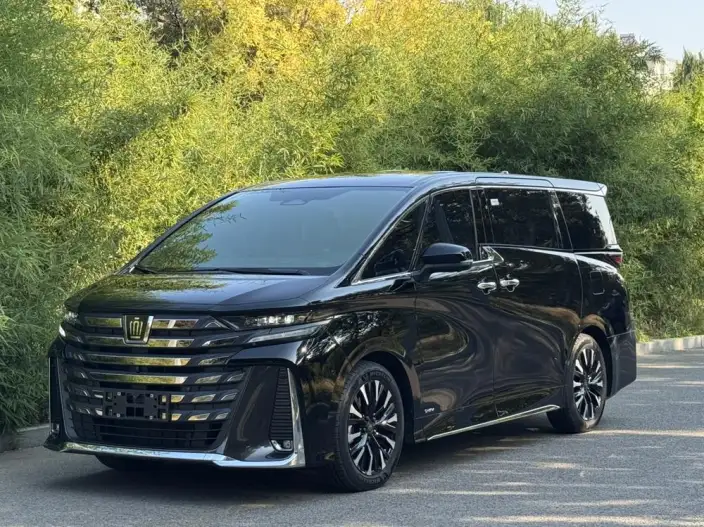 Vellfire 2023 Model Toyota Crown 2.5L Intelligent Hybrid 4WD Supreme Edition – фото 1