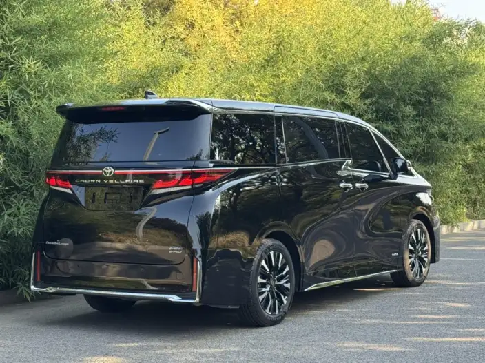 Vellfire 2023 Model Toyota Crown 2.5L Intelligent Hybrid 4WD Supreme Edition – фото 6