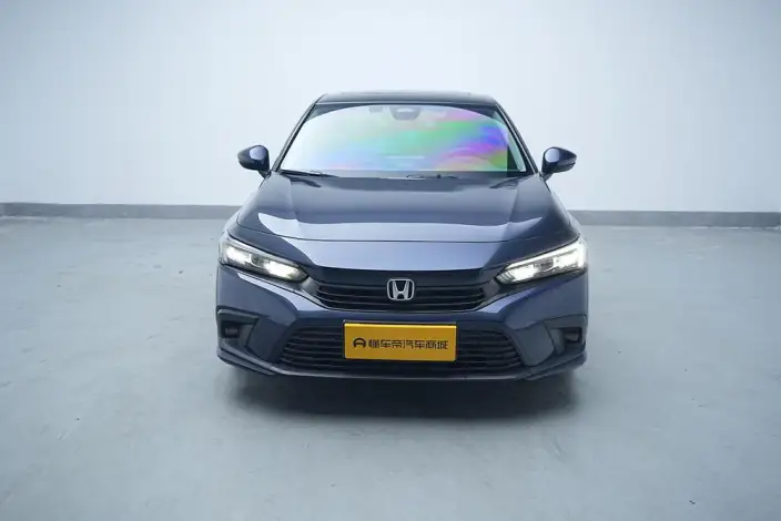Honda Civic 2023 Model 240TURBO CVT Momentum Edition – фото 2