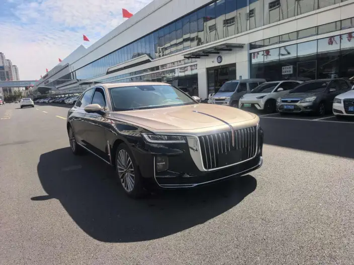 HONGQI H9 2022 Model 2.0T Smart Flag Enjoy Edition – фото 3