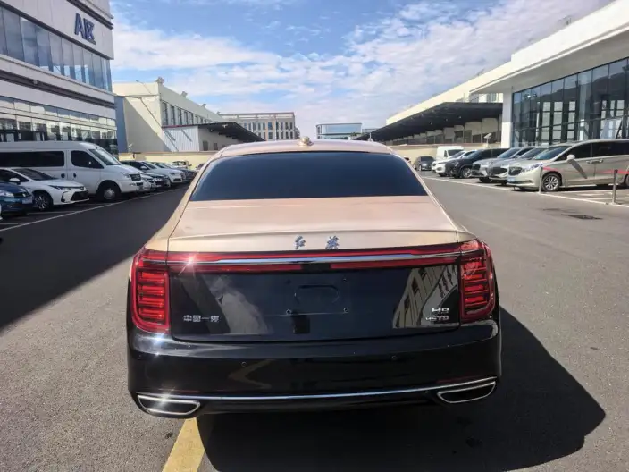 HONGQI H9 2022 Model 2.0T Smart Flag Enjoy Edition – фото 4