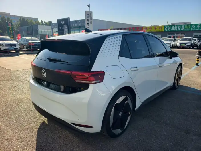 Volkswagen ID.3 2023 Model Pure Smart Edition – фото 6