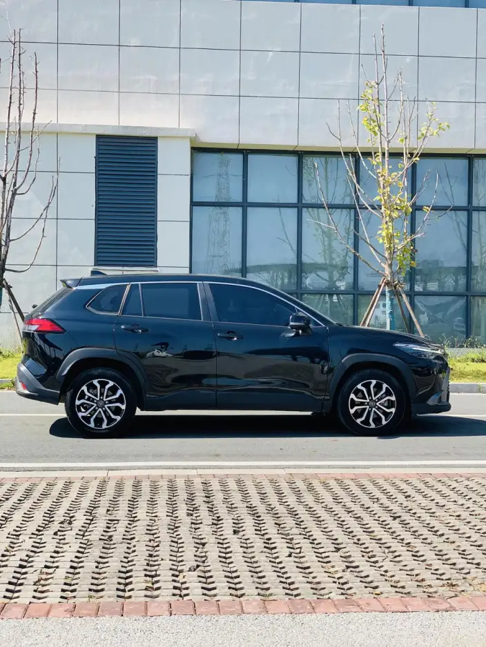 Frontlander 2023 Model 2.0L CVT Deluxe Edition – фото 8