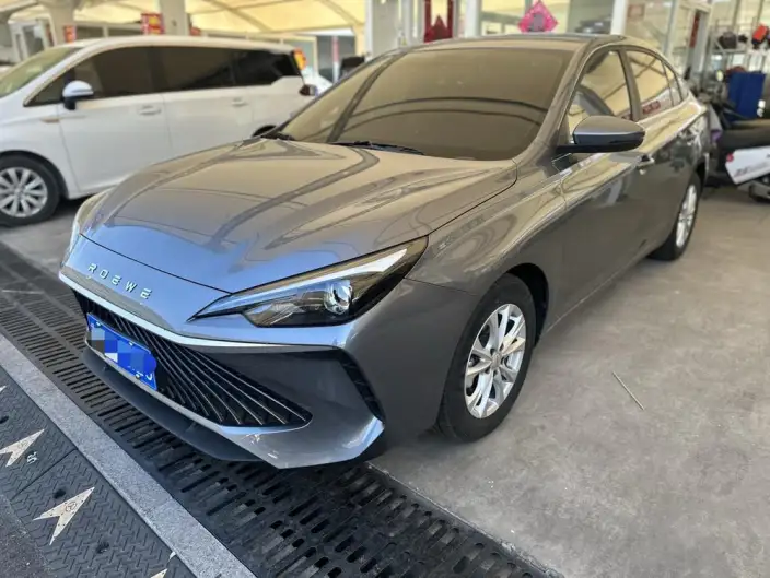 Roewe i5 2026 Model 1.5L CVT Deluxe Edition