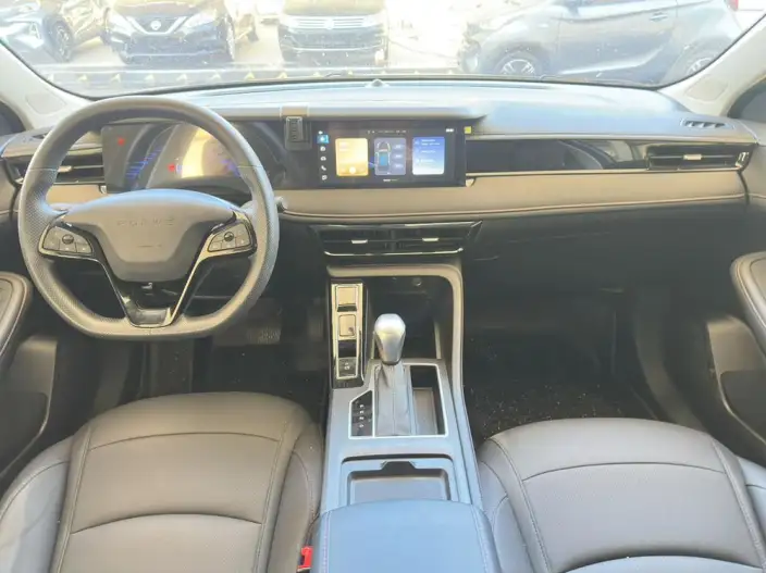 Roewe i5 2026 Model 1.5L CVT Deluxe Edition – фото 10
