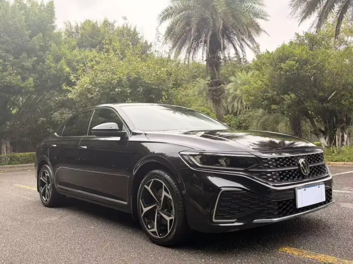 Volkswagen Passat 2024 Model 330TSI Starry sky Elite Edition – фото 3