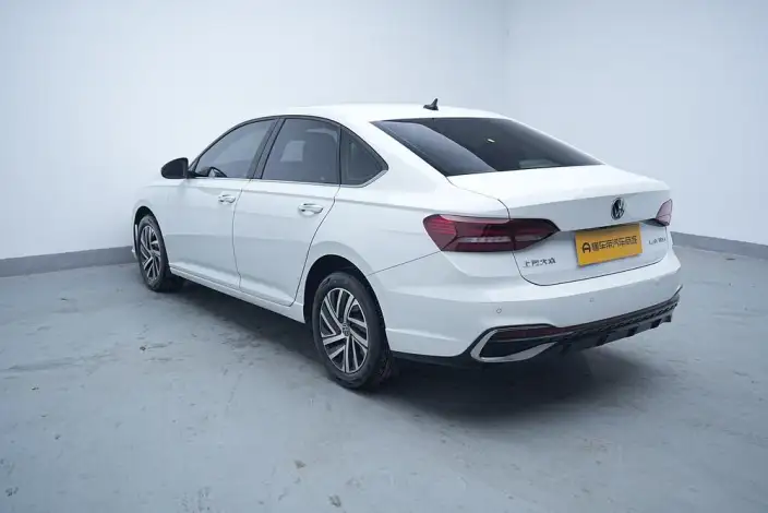 Volkswagen Lavida 2024 Model 1.5L Automatic Starry Sky Five Million Edition – фото 5