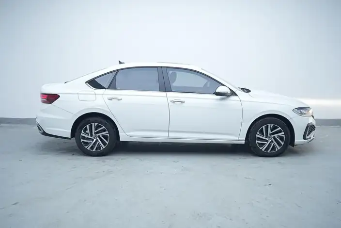 Volkswagen Lavida 2024 Model 1.5L Automatic Starry Sky Five Million Edition – фото 8