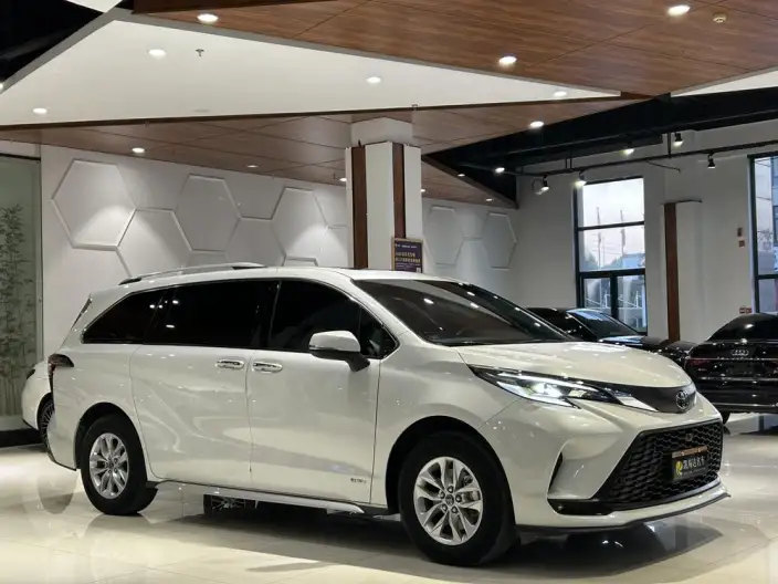 Granvia 2024 Model Intelligent Hybrid 2.5L 2WD Comfort Edition – фото 3
