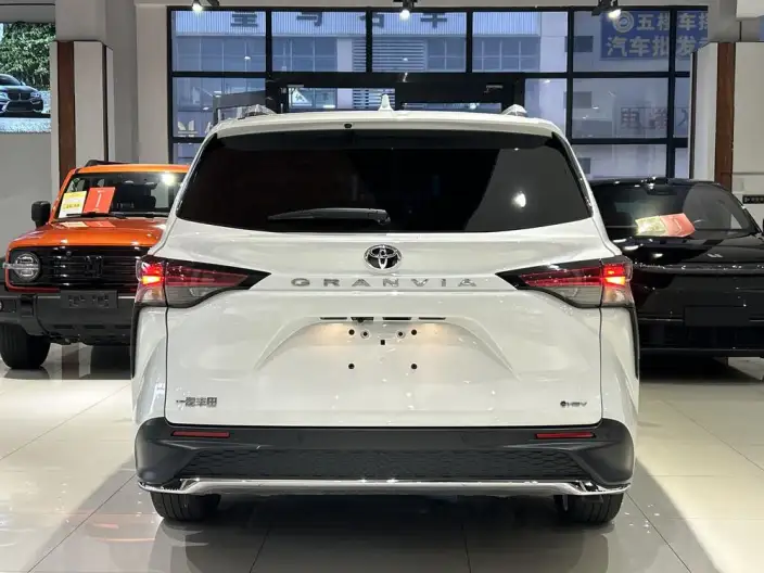 Granvia 2024 Model Intelligent Hybrid 2.5L 2WD Comfort Edition – фото 5