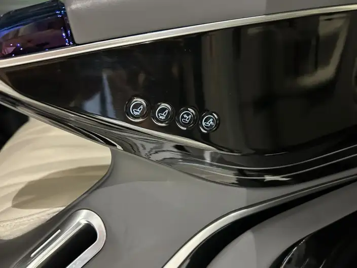 Granvia 2024 Model Intelligent Hybrid 2.5L 2WD Comfort Edition – фото 7