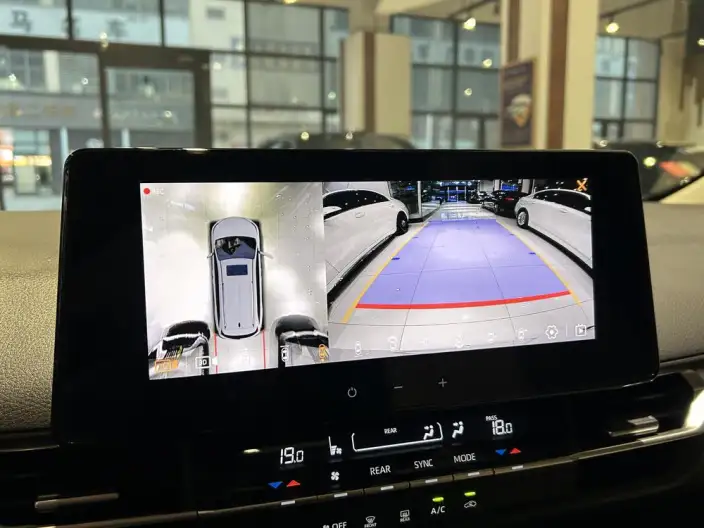 Granvia 2024 Model Intelligent Hybrid 2.5L 2WD Comfort Edition – фото 8