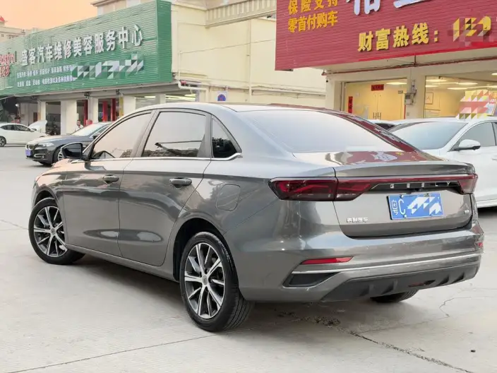 Geely Emgrand 2022 Model No. 4 Gen 1.5L CVT Noble Model – фото 4