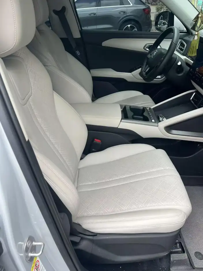 Yuan UP 2025 Model Smart Driving Edition 401KM Vitality Edition – фото 8
