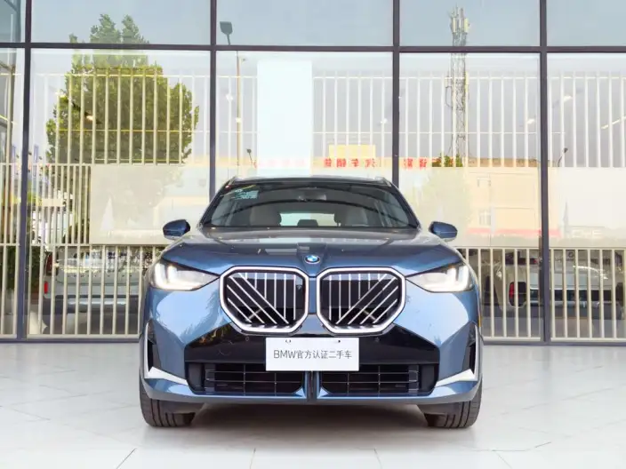 BMW X3 2025 Model xDrive30L Exclusive Model M Sports Set – фото 2