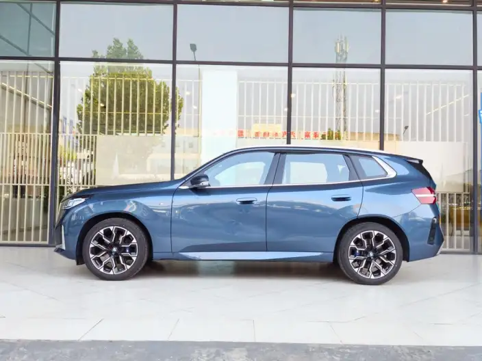 BMW X3 2025 Model xDrive30L Exclusive Model M Sports Set – фото 3