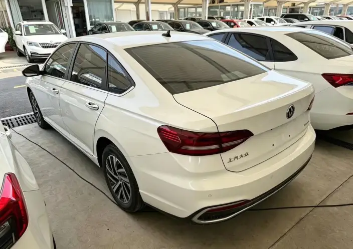 Volkswagen Lavida 2023 Model 280TSI DSG Manyi Edition – фото 4