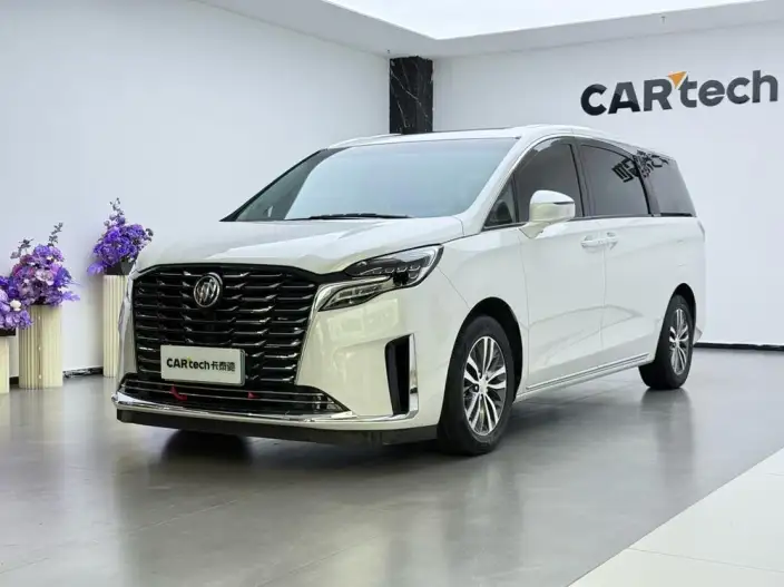Buick GL8 2023 Model ES Luzun 2.0T Comfort Model – фото 1