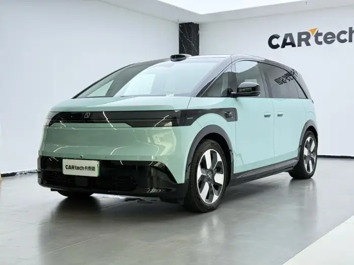 ZEEKR MIX 2025 Model 76kWh Smart Driving Edition – фото 1