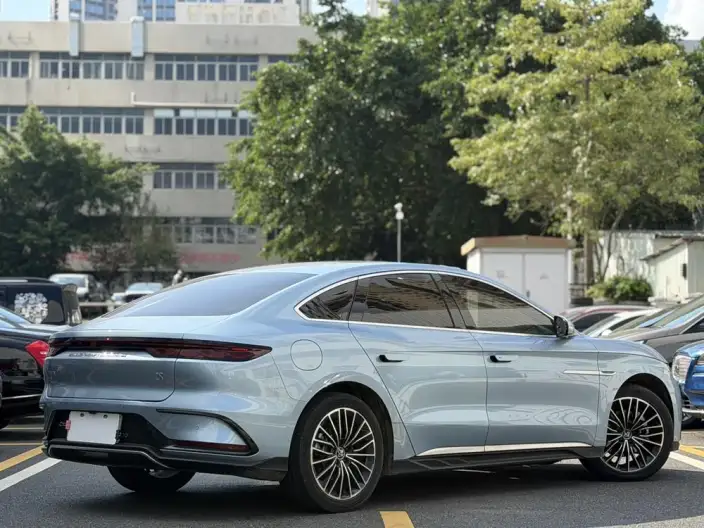 BYD Han EV 2023 Model Champion Edition 506KM Noble Model – фото 2